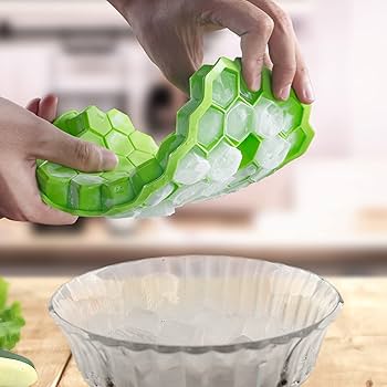 Honeycomb Ice Maker Mold With Cover