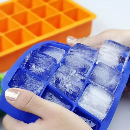 15 Slot Non Stick Ice Cube Tray With Lid , Kitchen Accessories 